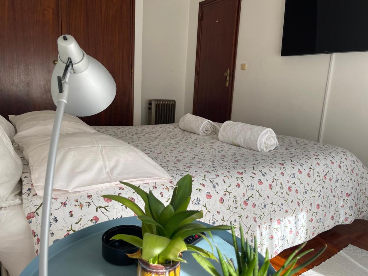 Besthomestay- Caparica Beach Lisbon Almada Kültér fotó